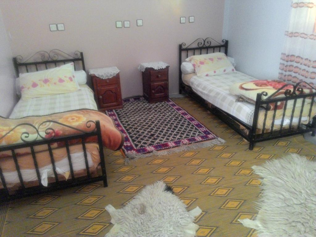 Maison D'Hotes Chez Souad ตาลิอูอิน ห้อง รูปภาพ